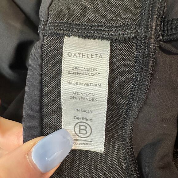 Athleta Courtside Trouser Zip Pocket Cropped Jogger Pants, Size 2, Black - Picture 9 of 10